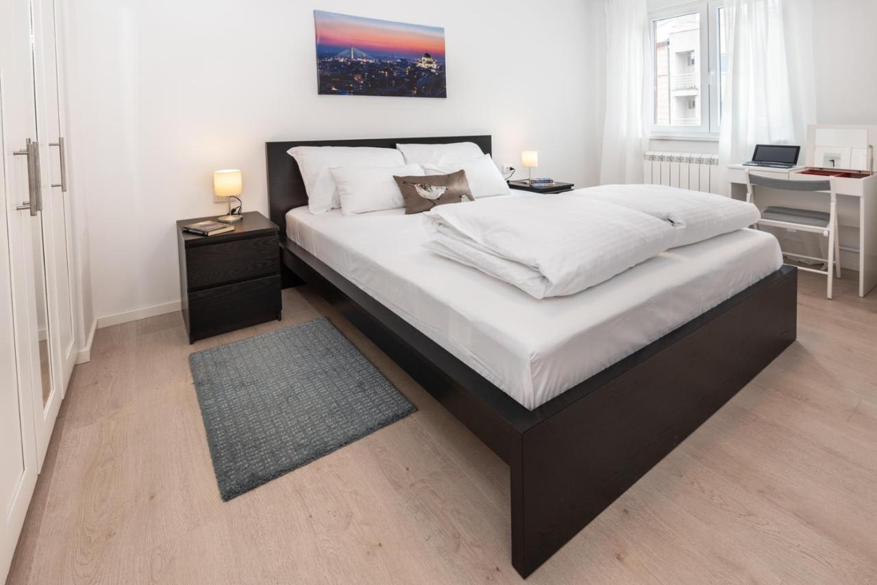Apartment Vracar Belgrade, St Sava Church Park Екстер'єр фото
